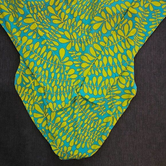 Trina Turk Women Trellis Zip Front Long Sleeve Paddle Swimsuit Rashguard Size L - Picture 8 of 15